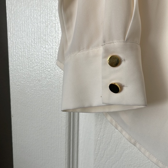 Blouse - Picture 4 of 5